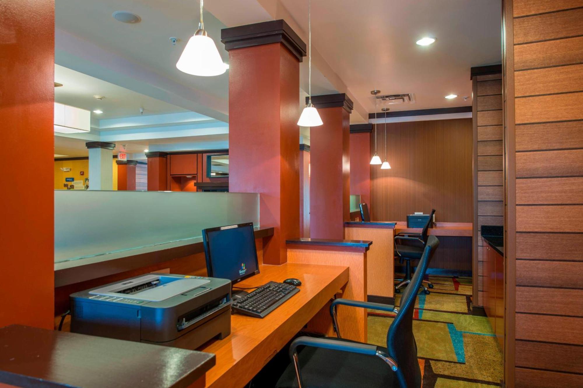 Fairfield Inn & Suites By Marriott Hinesville Fort Stewart Exterior photo