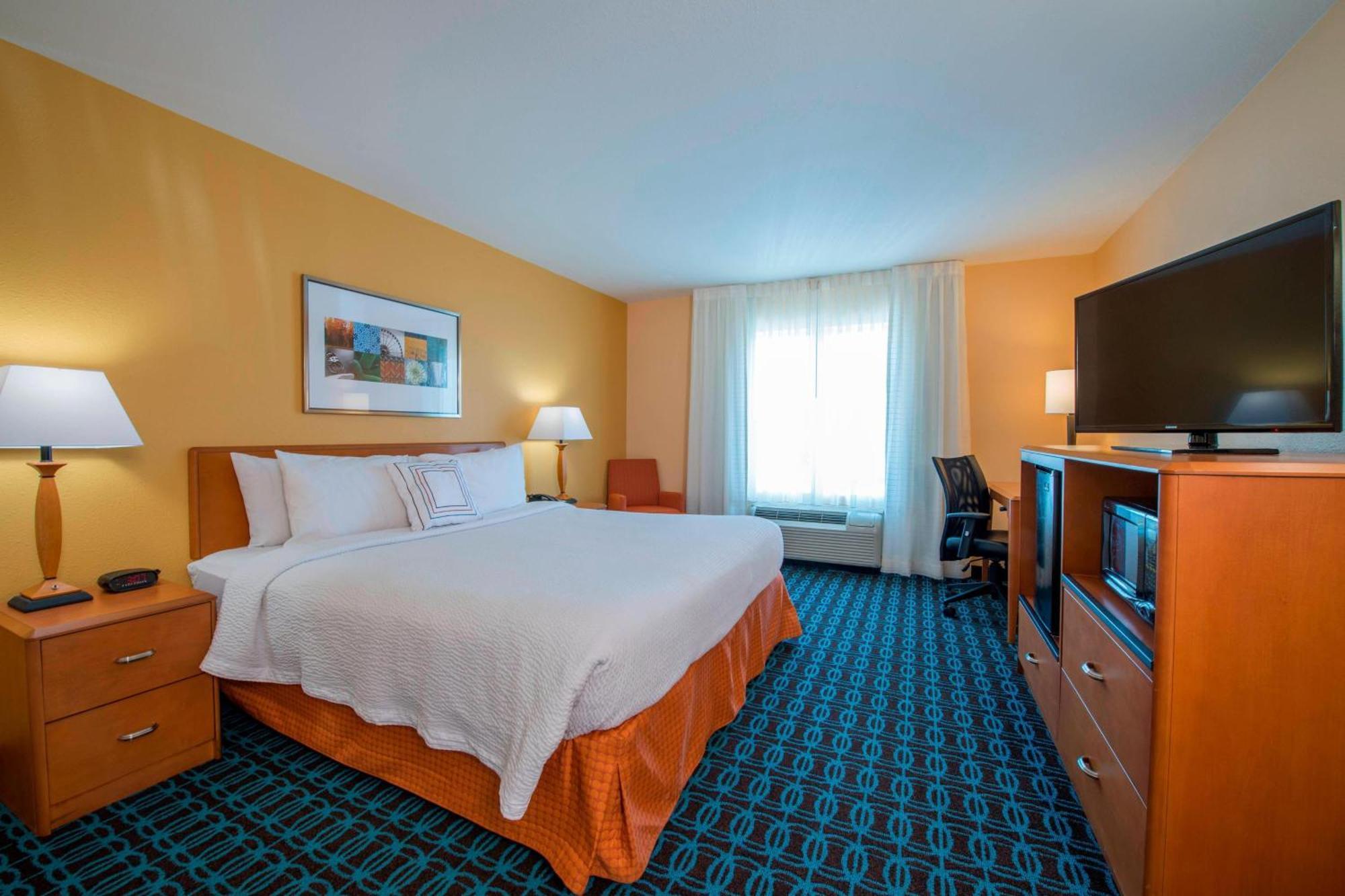 Fairfield Inn & Suites By Marriott Hinesville Fort Stewart Exterior photo
